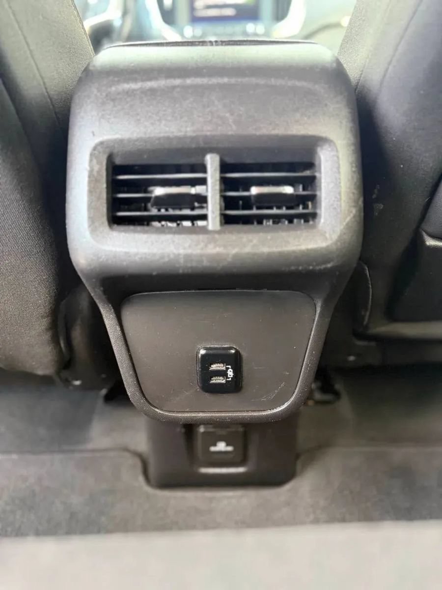 Used 2018 GMC Terrain SLE w/ Driver Convenience Package AWD/4WD image 16