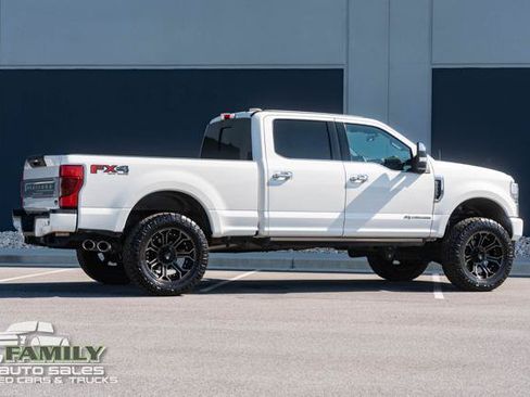 Used 2021 Ford F250 Platinum AWD/4WD image 13