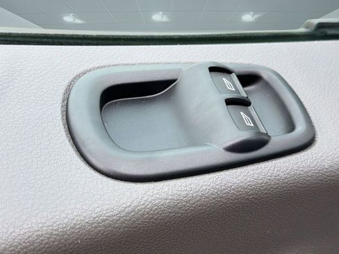 Used 2024 Ford Transit 350 XLT image 13