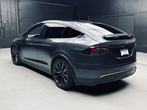 Used 2023 Tesla Model X Plaid AWD/4WD image 4