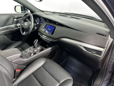 Used 2023 Cadillac XT4 Premium Luxury w/ Sun And Sound Package AWD/4WD image 31