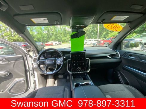 Certified 2025 GMC Acadia Elevation AWD/4WD image 20