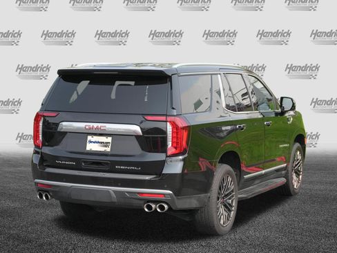 Used 2021 GMC Yukon Denali w/ LPO, Illumination Package AWD/4WD image 9