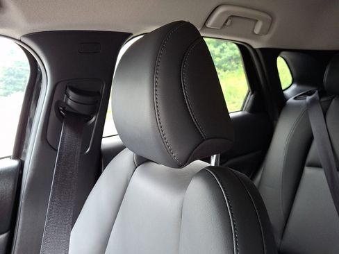 Used 2024 MAZDA CX-30 AWD 2.5 S w/ Select Sport Pkg image 17