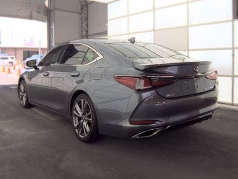 Used 2019 Lexus ES 350 F Sport w/ Accessory Package 2 FWD image 3