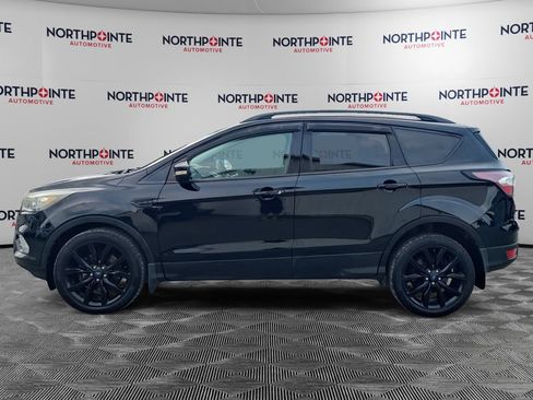 Used 2017 Ford Escape Titanium AWD/4WD image 3