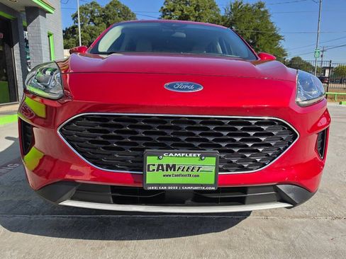 Used 2020 Ford Escape SE FWD image 58