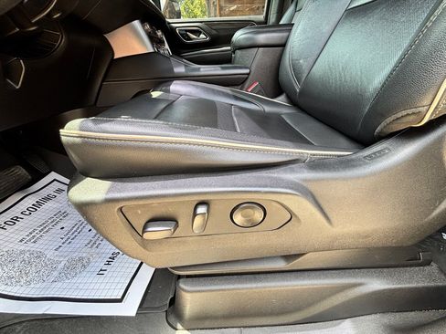 Used 2021 GMC Yukon SLT AWD/4WD image 24