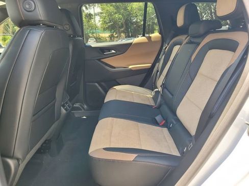 New 2026 Chevrolet Equinox ACTIV image 16