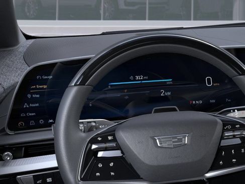 New 2026 Cadillac Optiq Sport 1 w/ LPO, Floor Liner Package AWD/4WD image 18