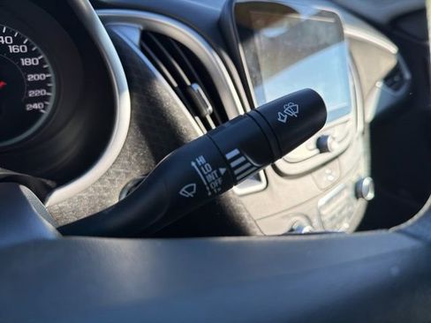 Used 2024 Chevrolet Malibu LT image 36