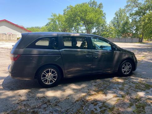 Used 2013 Honda Odyssey EX image 6
