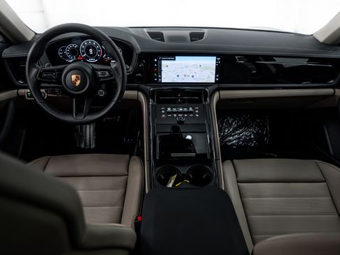 Certified 2026 Porsche Panamera 4 AWD/4WD image 12