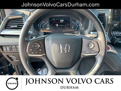 Used 2024 Honda Odyssey EX-L image 11