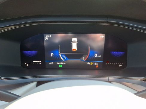 Used 2023 Volkswagen Taos SE FWD image 19