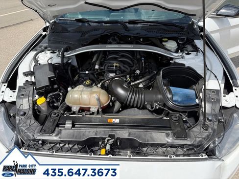 Used 2016 Ford Mustang Shelby GT350 w/ Technology Package RWD image 30