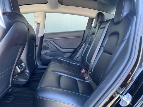 Used 2019 Tesla Model 3 Long Range AWD/4WD image 19