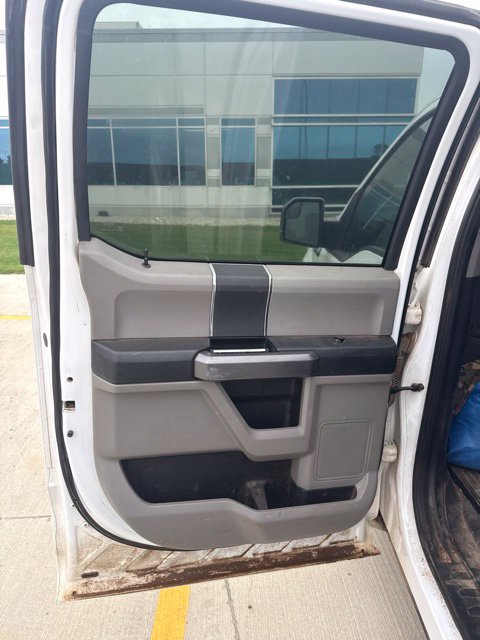 Used 2018 Ford F150 XLT AWD/4WD image 9