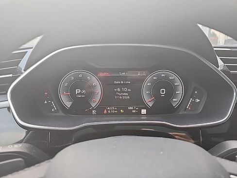 Used 2023 Audi Q3 2.0T Premium Plus w/ Premium Plus Package AWD/4WD image 20
