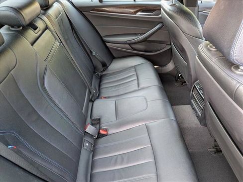 Used 2017 BMW 540i RWD image 21