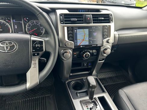 Used 2024 Toyota 4Runner TRD Sport RWD image 17