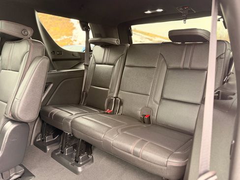 Used 2023 Chevrolet Tahoe RST image 25