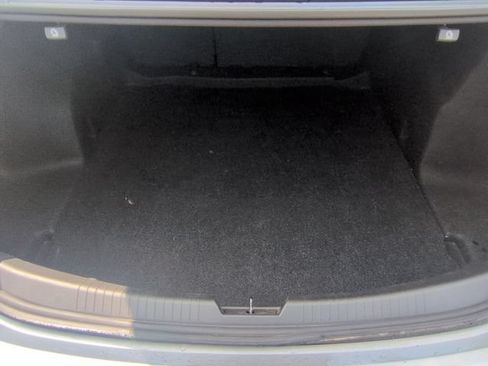 Used 2023 Chevrolet Malibu RS FWD image 27