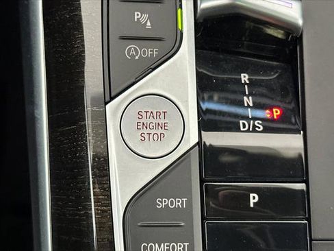 Used 2023 BMW 330i T w/ Premium Package image 21