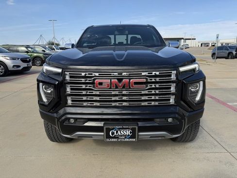 Used 2025 GMC Canyon Denali w/ LPO, Denali Black Edition image 9