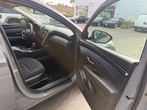 Used 2024 Hyundai Tucson SEL FWD image 16
