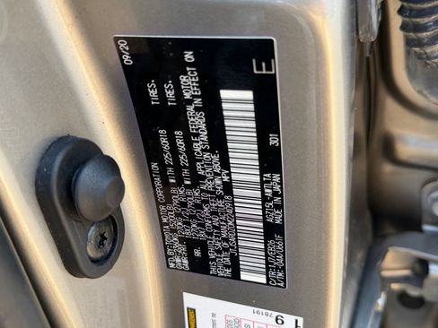 Used 2021 Lexus NX 300 F Sport w/ Accessory Package AWD/4WD image 28