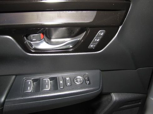 Certified 2025 Honda CR-V EX-L image 11