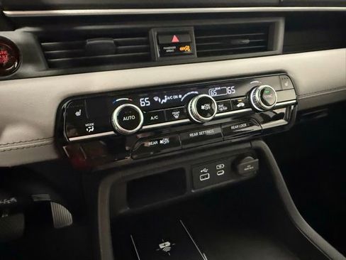 Used 2023 Honda Pilot EX-L image 23