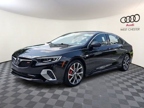 Used 2019 Buick Regal GS AWD/4WD image 3