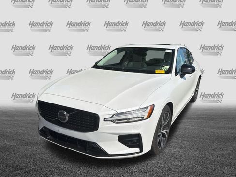 Certified 2024 Volvo S60 B5 Plus FWD image 8