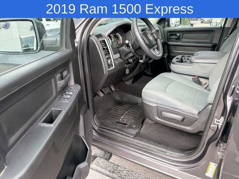 Used 2019 RAM 1500 Express w/ Express Value Package AWD/4WD image 12