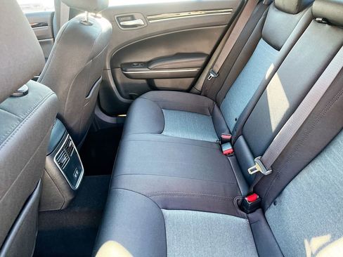 Used 2023 Chrysler 300 Touring w/ Sport Appearance Package RWD image 22