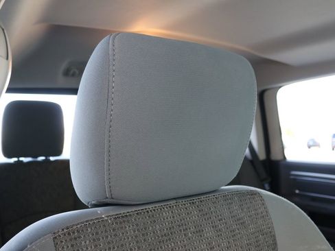 Used 2017 RAM 1500 Big Horn AWD/4WD image 36