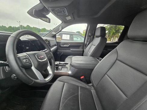 Used 2026 GMC Sierra 1500 SLT w/ SLT Premium Plus Package AWD/4WD image 4