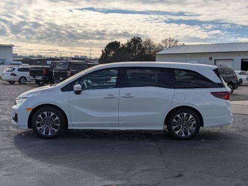 New 2026 Honda Odyssey Elite image 9