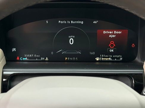 Used 2022 Lincoln Nautilus Reserve w/ Equipment Group 201A image 14