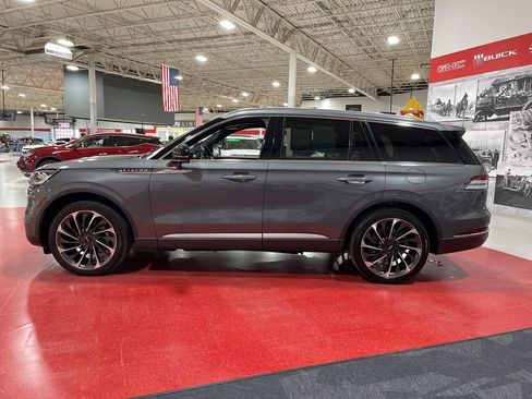 Used 2021 Lincoln Aviator Reserve w/ Equipment Group 201A image 7