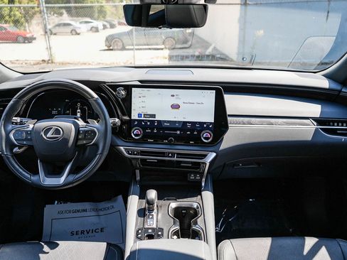 Used 2025 Lexus RX 350 AWD/4WD image 12