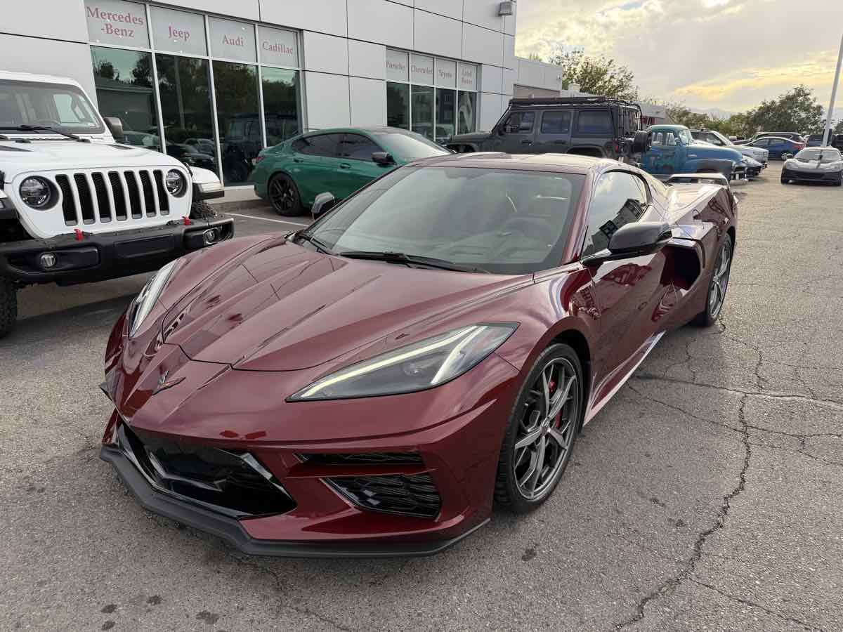 Used 2020 Chevrolet Corvette Stingray Premium Cpe w/ 3LT Preferred Equipment Group RWD image 9