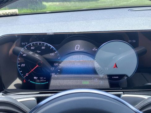 Certified 2023 Mercedes-Benz EQB 300 4MATIC image 14