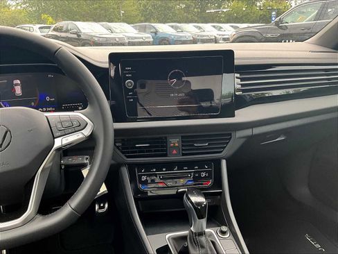 New 2025 Volkswagen Jetta Sport image 13