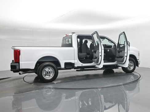 New 2026 Ford F250 XL w/ XL Chrome Package image 17