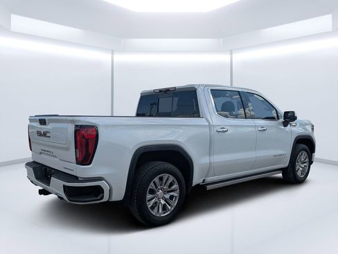 Used 2024 GMC Sierra 1500 Denali w/ Technology Package image 3