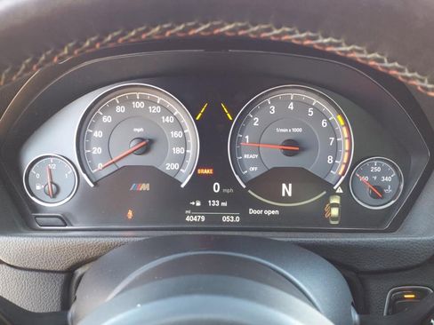 Used 2018 BMW M3 Competition image 9