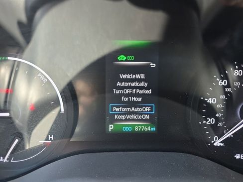 Used 2022 Toyota Sienna XLE image 25